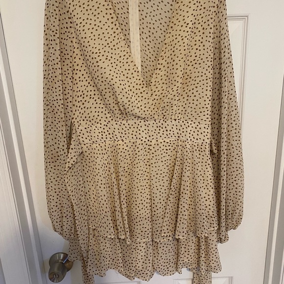 Romper - Picture 3 of 4